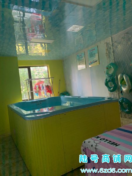 白云区艳山红成熟住宅区母婴店转让实景图片