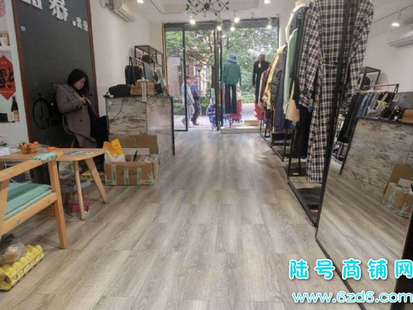 观山湖帝景传说门面转让 无行业限制实景图片