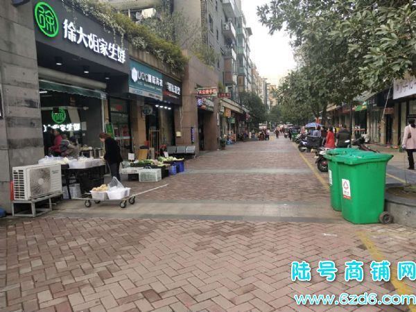 观山湖帝景传说门面转让 无行业限制实景图片