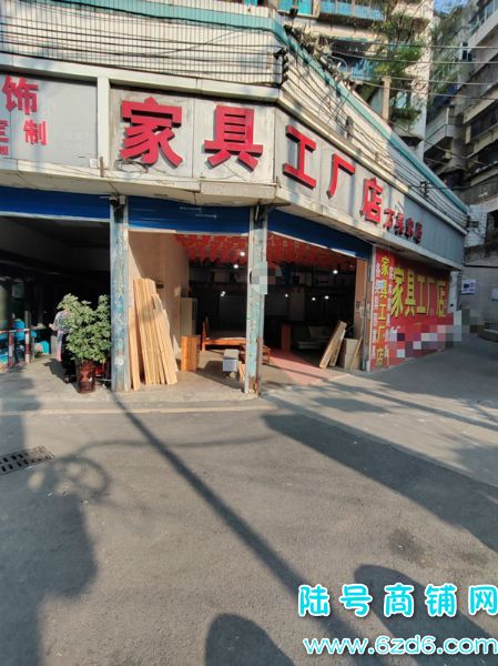 （陆号）南明区湘雅村旺铺出租实景图片