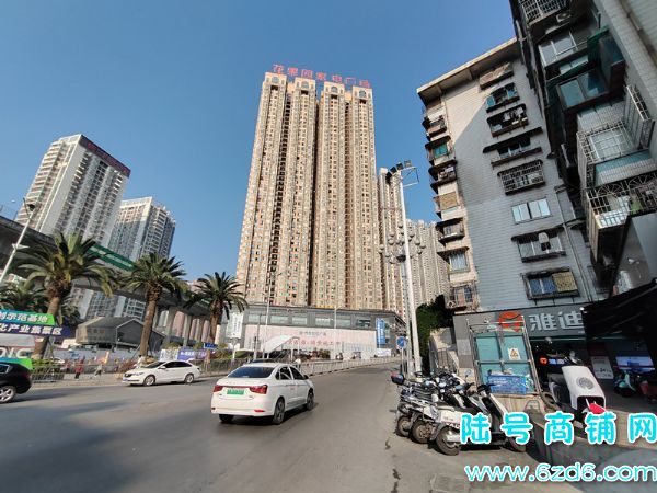 （陆号）南明区湘雅村旺铺出租实景图片