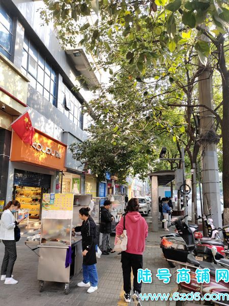 （陆号）南明区湘雅村旺铺出租实景图片