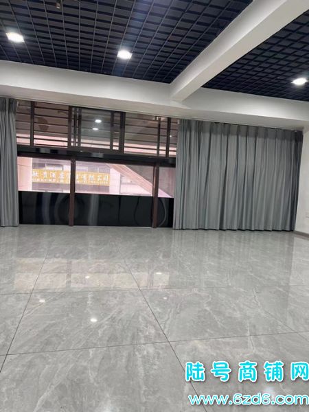 观山湖北大资源梦想城空铺房东直租实景图片