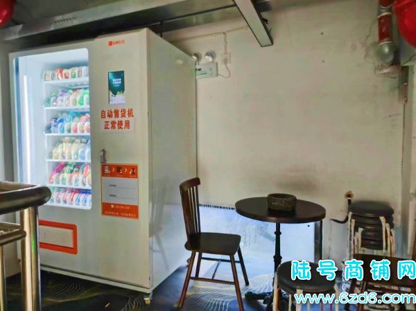 花溪恒大文化旅游城住宅一楼麻将馆转让，8个包房带证件实景图片