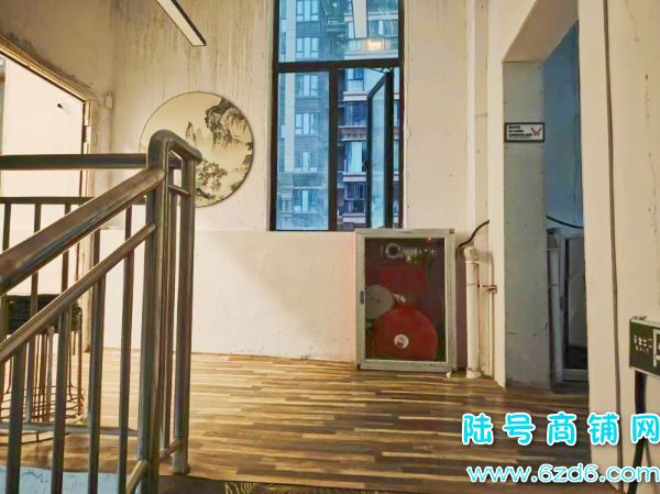 花溪恒大文化旅游城住宅一楼麻将馆转让，8个包房带证件实景图片