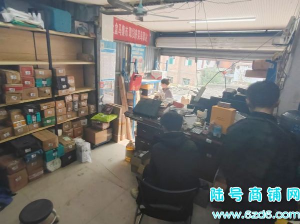 云岩区二桥黔春路北站街快递店低价转实景图片