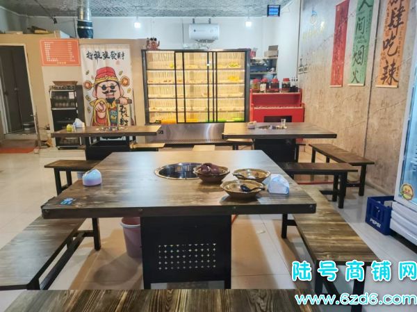 免租期10个月白云区天一观山阅临街餐饮店转让实景图片