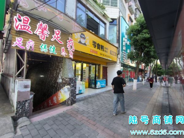 （陆号）白云区大山洞同心西路足疗养生馆转让，十个房间实景图片