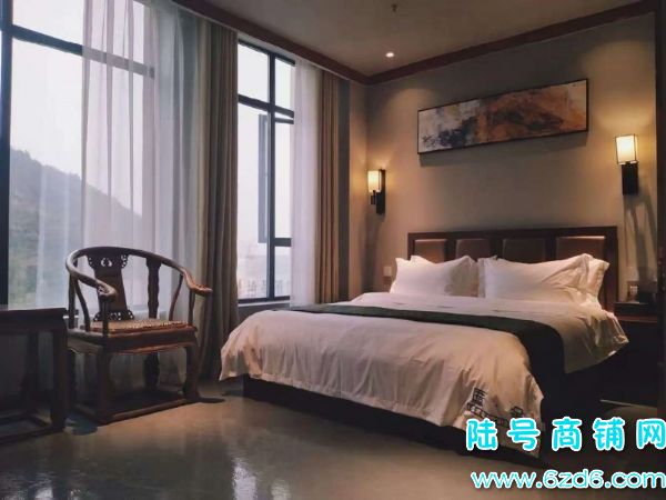 （陆号）营业中酒店低价急转！清镇职教城盛源新天地，14个房间实景图片
