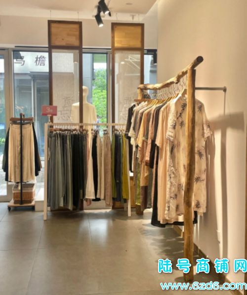 ����������λ������ï100ƽ��װ��ת�ã�Ҳ�ɿ�תʵ��ͼƬ