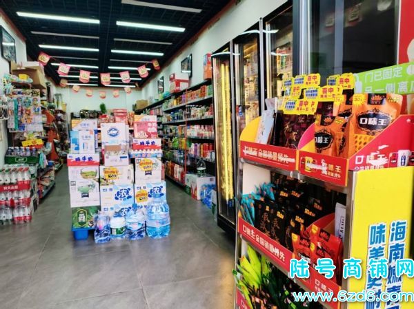 �ڵ�������·���ѧ���ٽֱ�����ͼ�ת����ˮվʵ��ͼƬ