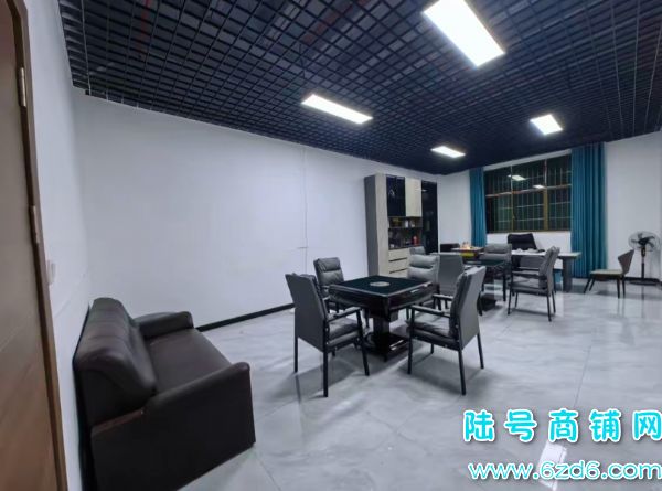 ��½�ţ�����3ǧƽ���������ֲ�ת�ã���Ա���ٸ��������ʵ��ͼƬ