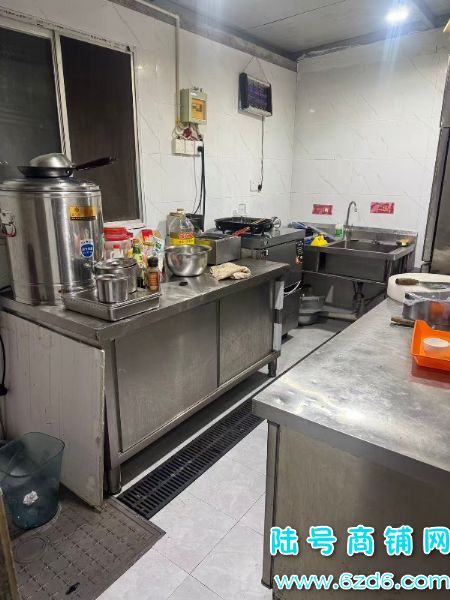 ��½�ţ������ϳ�������·�������ٽֿ��������ת��ʵ��ͼƬ