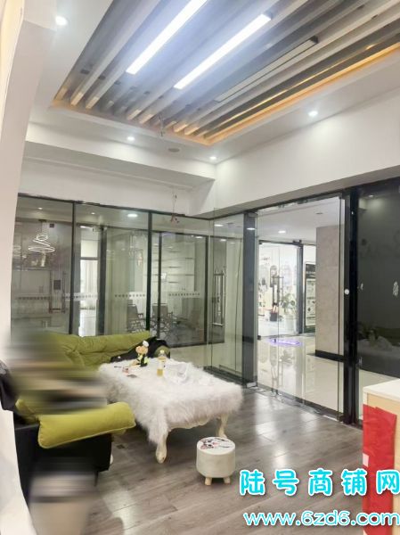 �ɿ�ת ����԰�����㳡1��¥126ƽ�����������׵�ת��ʵ��ͼƬ