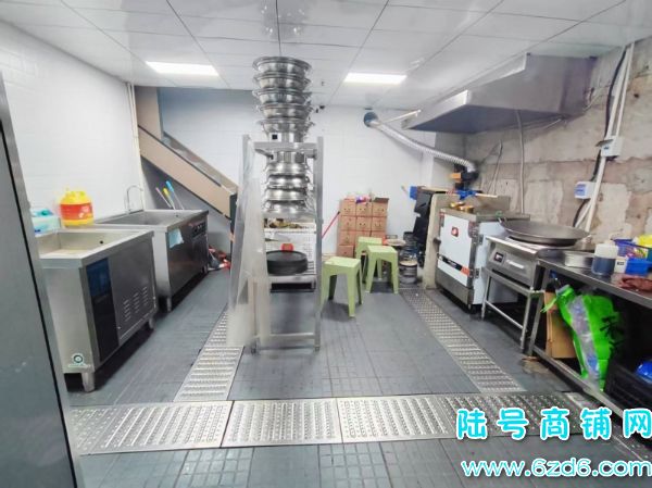 ��ɽ����չ��·210ƽ����ͷ�ٽֲ�����ת�ã��������ʵ��ͼƬ