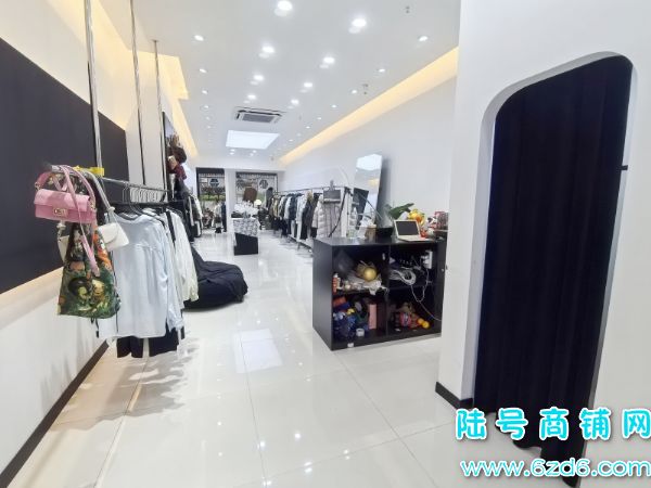 زнַװȫװޣɿת70ƽʵͼƬ