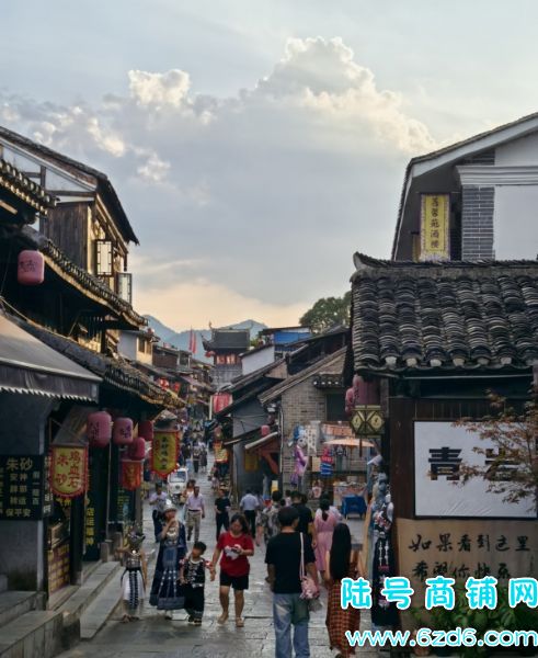 ��Ϫ���ƹ������ξ��㴦������д��ݵͼ�ת��ʵ��ͼƬ