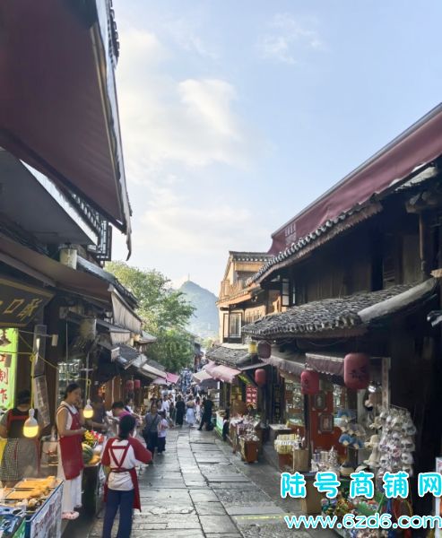 ��Ϫ���ƹ������ξ��㴦������д��ݵͼ�ת��ʵ��ͼƬ