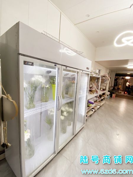 ��½�ţ�����������ɽ��·�ٽ�70ƽ����ͼ�ת��ʵ��ͼƬ