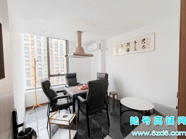 14������ ����������԰���ڴ������������ҵͼ�ת��ʵ��ͼƬ