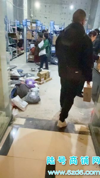 �վ�1800���ɼ� ������������ɽ��ݵ�ת��ʵ��ͼƬ