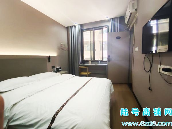 36������ ������������·1000ƽ�ٽ־Ƶ�ͼ�ת��ʵ��ͼƬ