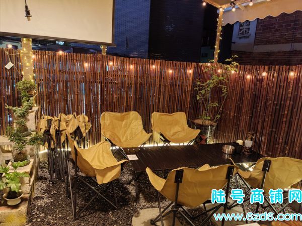 ��½�ţ��ϳ����ض� �����800�����ҳ�����·�տ��ƹ�ת��ʵ��ͼƬ