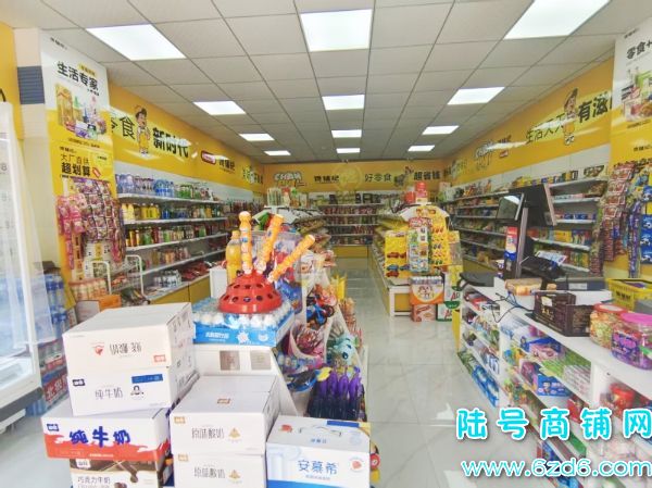 ��ɽ��ѧУ��������򻨳Ƕ������ſ���ʳ��ת��ʵ��ͼƬ