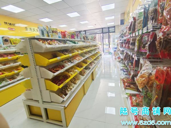 ��ɽ��ѧУ��������򻨳Ƕ������ſ���ʳ��ת��ʵ��ͼƬ