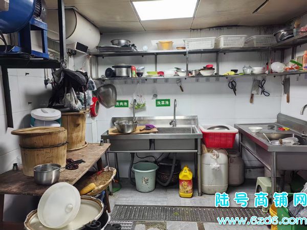 ��½�ţ���Ϫ�������쾵Է������ת�ã��ٽ�һ¥�������ʵ��ͼƬ