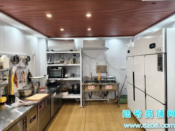 ��½�ţ������о��ù��ʵ���決��ת�ã�����1800ÿ��ʵ��ͼƬ