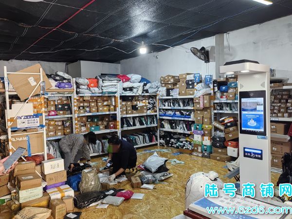 ��½�ţ�С�ӽ����̩�쾳�����վת�ã����ɼ���800ʵ��ͼƬ