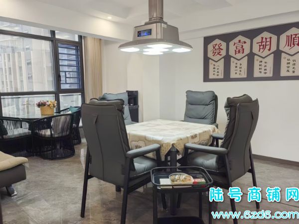 7������ С���ͷ׹㳡A1�����������ҵͼ�ת��ʵ��ͼƬ