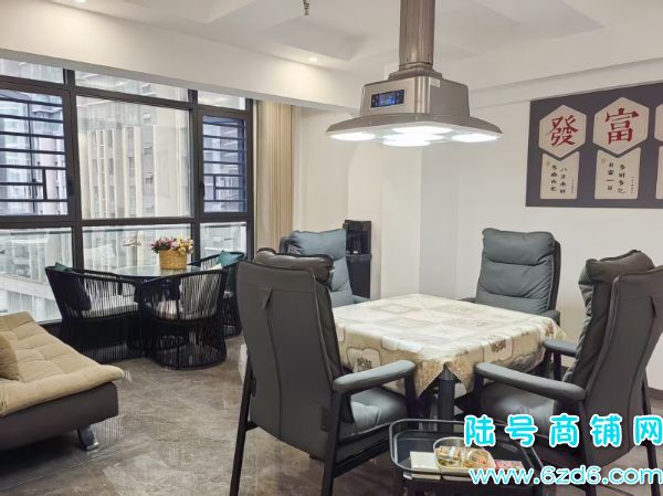 7������ С���ͷ׹㳡A1�����������ҵͼ�ת��ʵ��ͼƬ