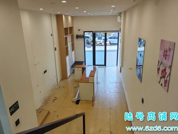 ��½�ţ�������̫�����˲�С������ת�ã���װ��ת����ҵ����ʵ��ͼƬ