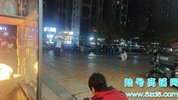 һ���ת��������Ƴ�С�����ſ�6ƽ̯λ�ͼ�ת��ʵ��ͼƬ