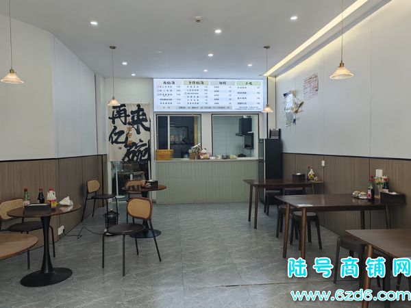 ��½�ţ���ɽ�����������㳡һ�ڲ����������ת��ʵ��ͼƬ