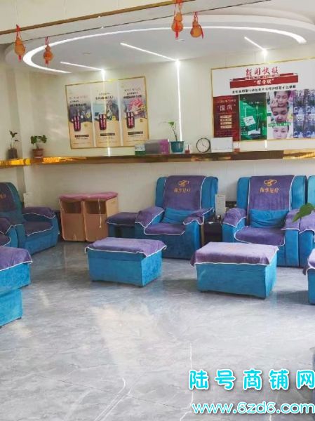 �ĸ������ڵ��񻪹㳡���ٽ�250ƽ��������������ת��ʵ��ͼƬ