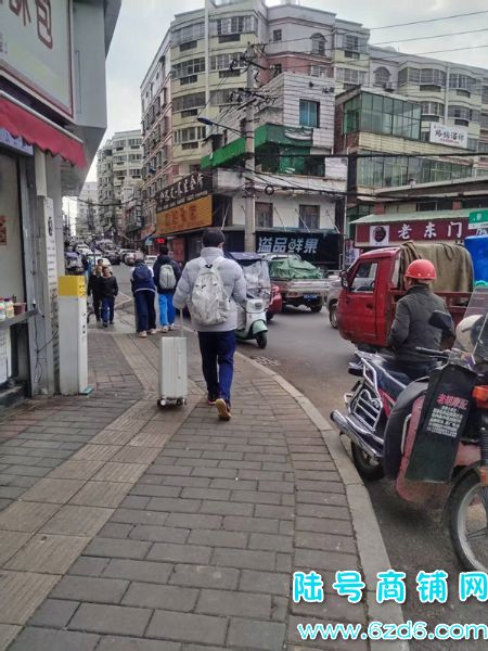 ��½�ţ���������㳡ת��λ�ð�����ת�ã��ɿ�ת������С�Բ���ʵ��ͼƬ