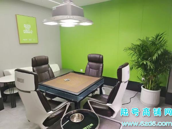 8������ ��ɽ��ǧ���㳡��������������ת��ʵ��ͼƬ