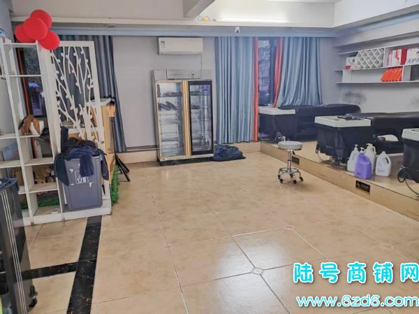 ��ɽ�����ͳ��ٽ�252.2ƽ����������ת��ʵ��ͼƬ