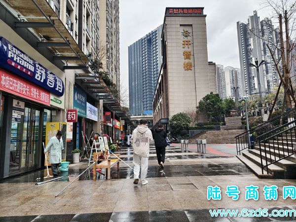 ��½�ţ�������δ������D�����ٽ���������������ת��ʵ��ͼƬ