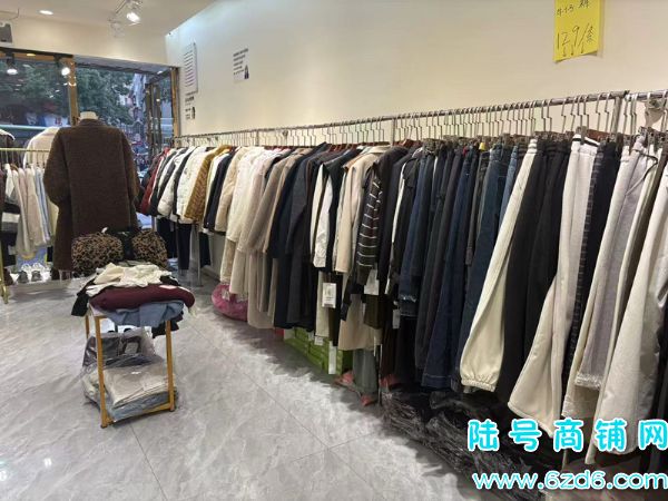 ��½�ţ��Ͻ������ǹ�����԰·���ֵضη�װ��ת�ã��ɿ�תʵ��ͼƬ