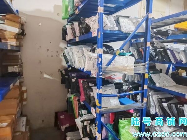 �վ��ɼ�700�� ����������԰V��17����ݵ�ͼ�תʵ��ͼƬ