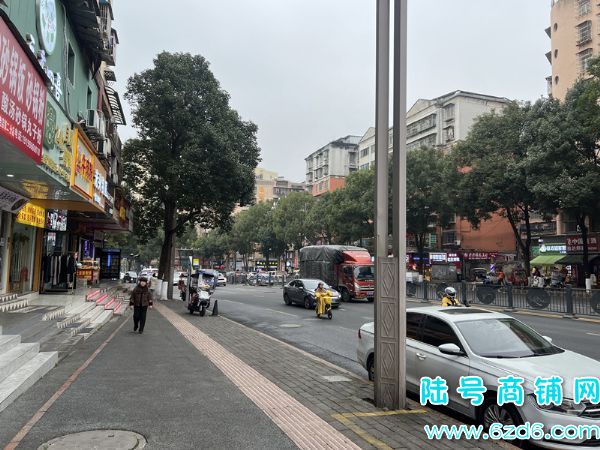 ��½�ţ���������ɽ��������·�����ڸ���������ת�ã���װ�ް���ʵ��ͼƬ