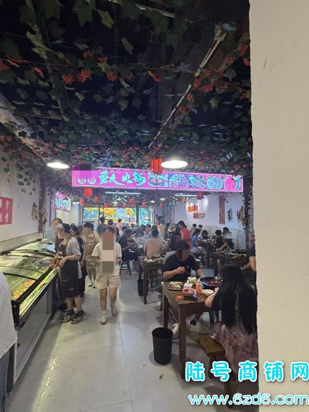 ��½�ţ�����������ʥȪ���ƻ�԰���������ת�ã���ڴ�ͣ������ʵ��ͼƬ