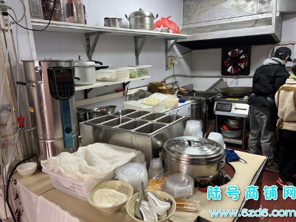 ��½�ţ�����������կ����վ̨�Է���ݲ�����ת�ã��ɿ�תʵ��ͼƬ