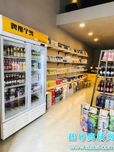 ����ʳ С����ƻ����ٽ־���ơ�Ƴ���ת�ã������ʵ��ͼƬ