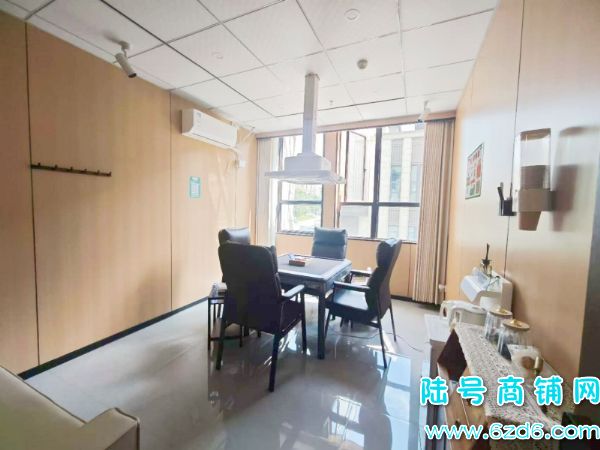 10���� ����2��໨Ϫ���Ĺ�������������������ת��ʵ��ͼƬ