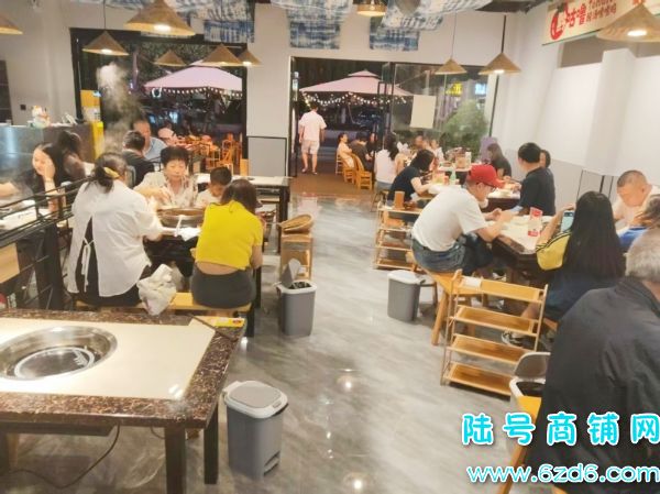 ��ɽ����˹�ع�԰�ٽ�136ƽ����ڲ��������ת��ʵ��ͼƬ